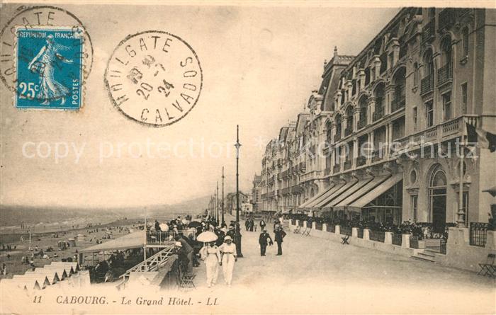 Cabourg Promenade et le Grand Hotel