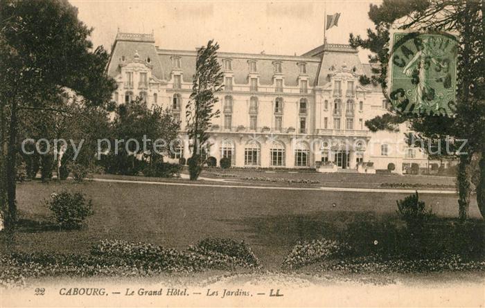 Cabourg Grand Hotel et les jardins