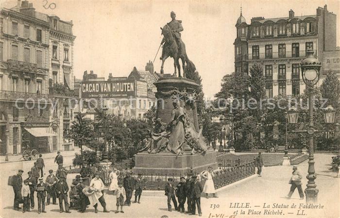 Lille Nord Statue de Faidherbe Place Richebé