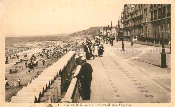 Cabourg Boulevard des Anglais et la plage