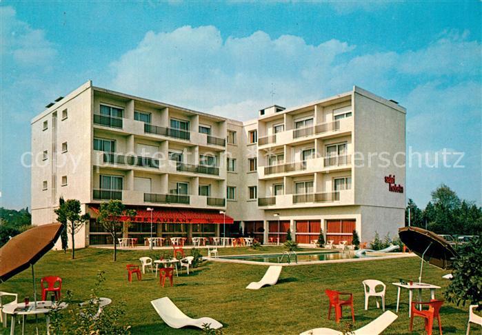 Carpentras Safari Hotel