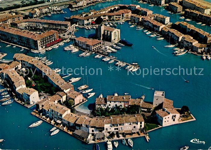 Port Grimaud Cite lacustre Vue aerienne