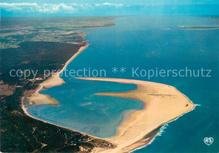 Les Mathes Vue generale aerienne Le Phare de la Coubre et la Baie de Bonne Anse