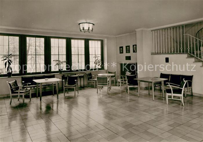 Luecklemberg Der Heidehof Schule IG Metall Empfangshalle Leseecke