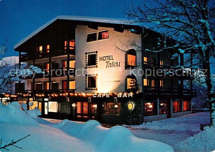 Buerserberg Vorarlberg Hotel Taleu Winter Nachtaufnahme