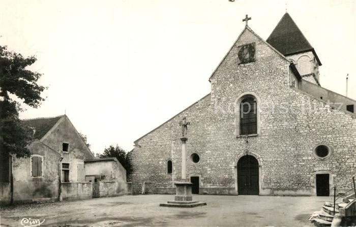 Chagny Saone-et-Loire Eglise et le Calvaire