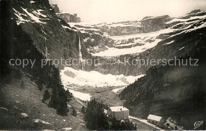Gavarnie Hautes-Pyrenees Le Cirque