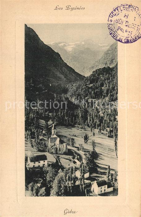 Gedre Panorama et les Pyrénées