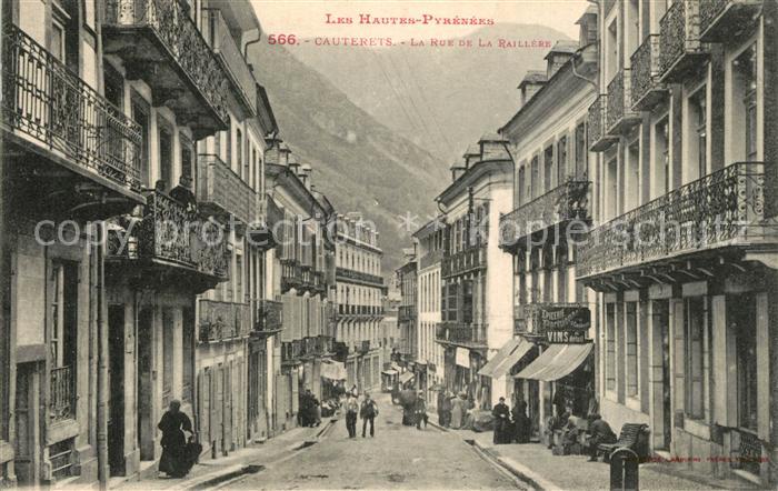 Cauterets Rue de la Raillère