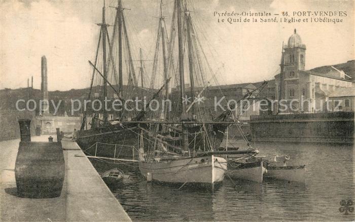 Port-Vendres Quai de la Santé des voiliers Eglise Obélisque
