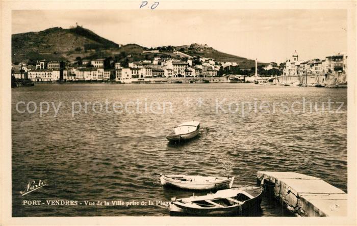 Port-Vendres Vue de la Ville prise de la Plage