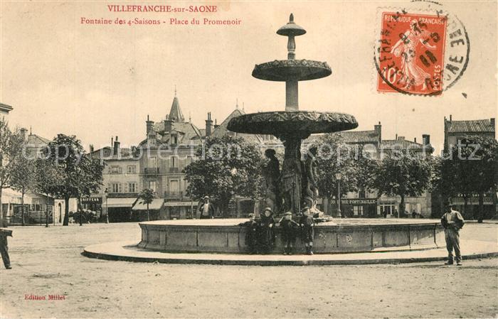 Villefranche-sur-Saone Fontaine des 4 Saisons Place du Promenoir