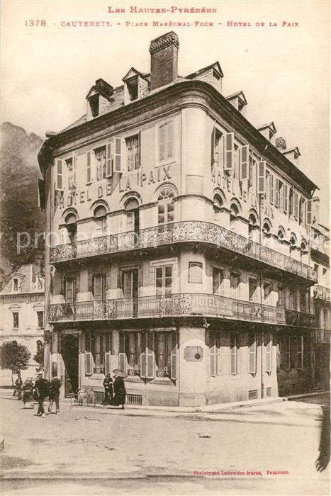 Cauterets Place Maréchal Foch Hotel de la Paix