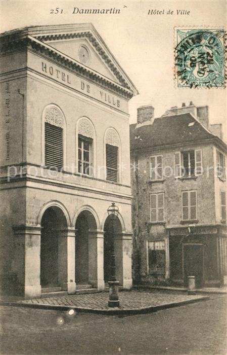 Dammartin-en-Goele Hotel de Ville