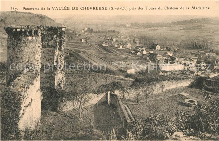 Chevreuse Vallee Tours de Chateaue de la Madeleine