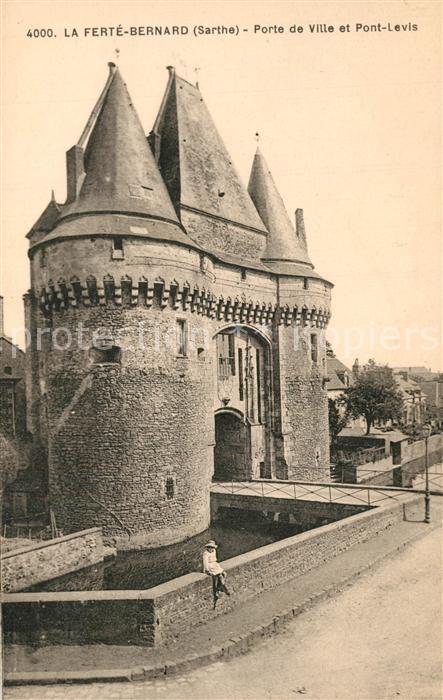 La Ferte-Bernard Porte de Ville et Pont Levis