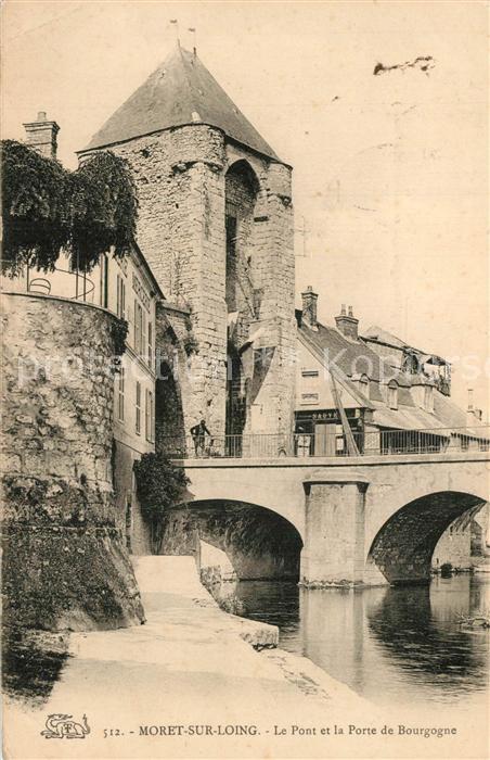 Moret-sur-Loing Le Pont et la Porte de Bourgogne
