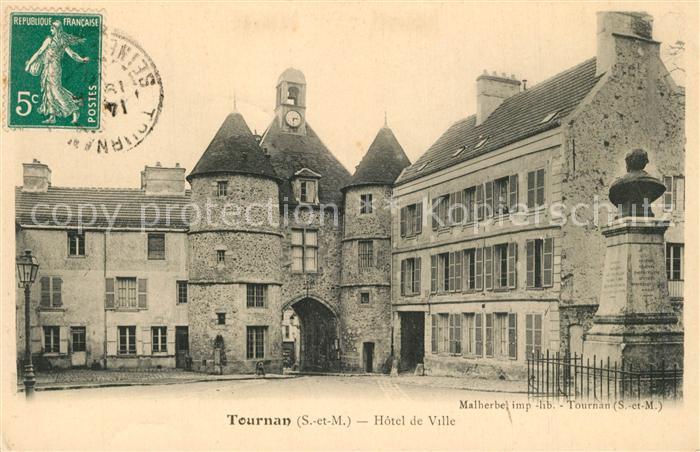 Tournan-en-Brie Hotel de Ville