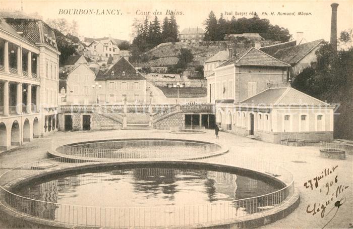 Bourbon-Lancy Cour des Rhins