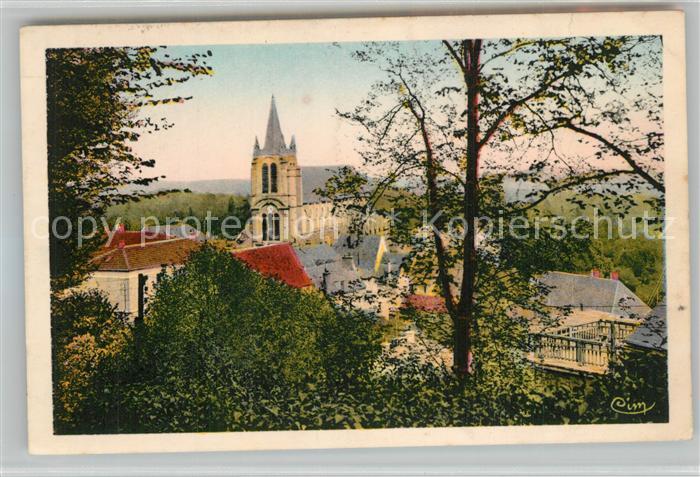 Montfort-l Amaury Eglise prise des Tours