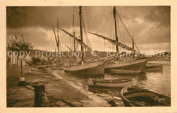 Saint-Mandrier-sur-Mer Petit port de pêche des voiliers