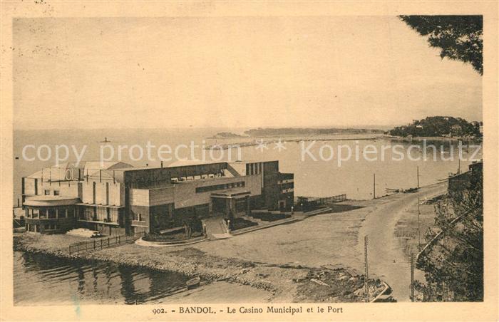 Bandol Casino Municipal et le Port Cote d Azur