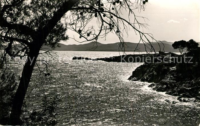 Boulouris Coucher de soleil sur la baie de Santa Lucia Cote d Azur