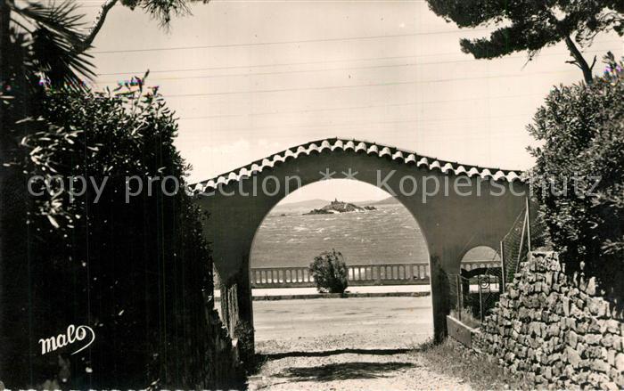 Saint-Raphael Var Le Lion de Mer Cote d Azur