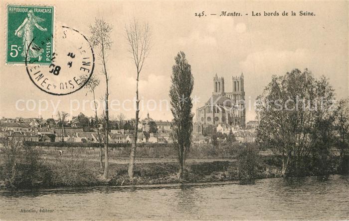 Mantes-la-Jolie Les bords de la Seine Cathedrale