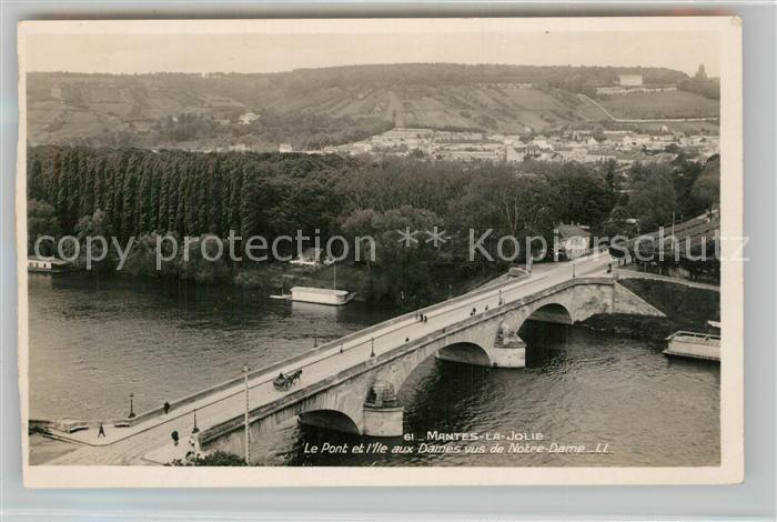 Mantes-la-Jolie Le Pont et l'Ile aux Dames vus de Notre