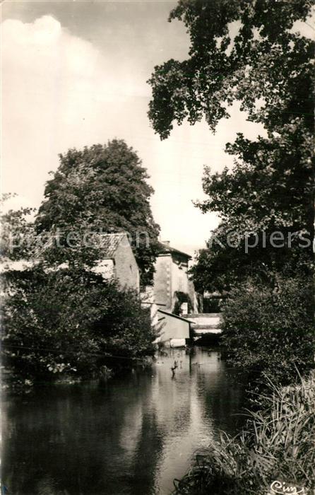 Migne-Auxances Les bords de l'Auxance