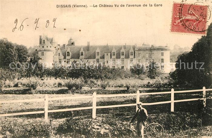 Mareuil-sur-Lay-Dissais Le Chateau Vu de l’avenue de la Gare