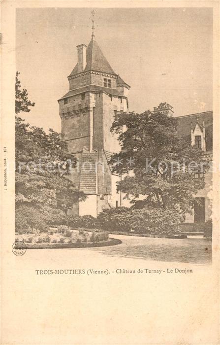 Trois-Moutiers Les Chateau de Ternay Le Donjon