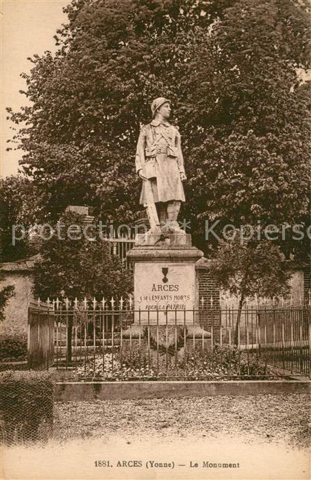 Arces Le Monument