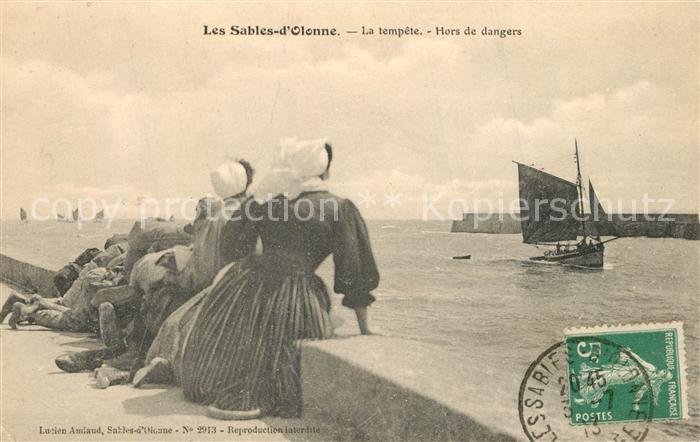 Les Sables-d Olonne La tempete Hors de dangers