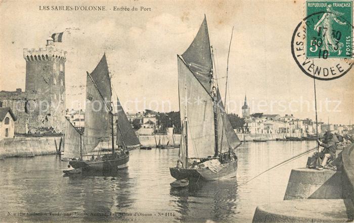 Les Sables-d Olonne Entree du Port