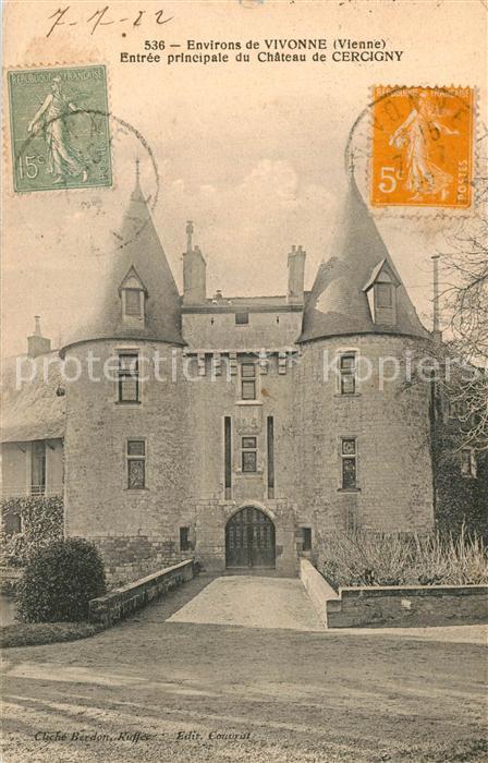 Vivonne Entree principale du Chateau de Cercigny