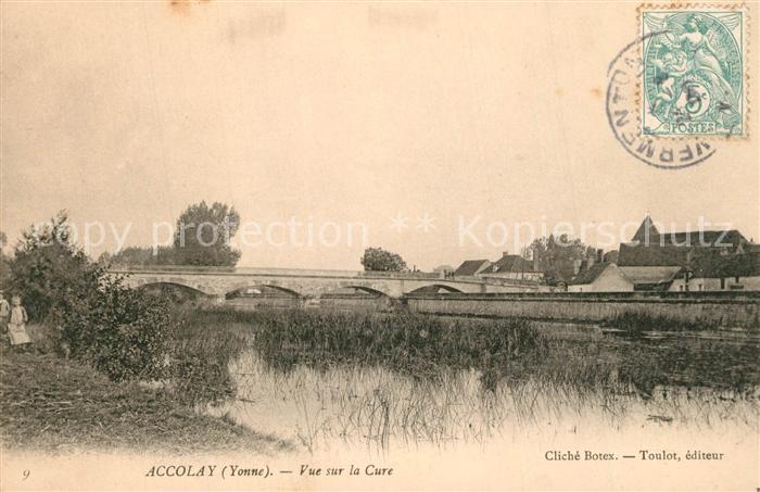 Accolay Vue sur la Cure