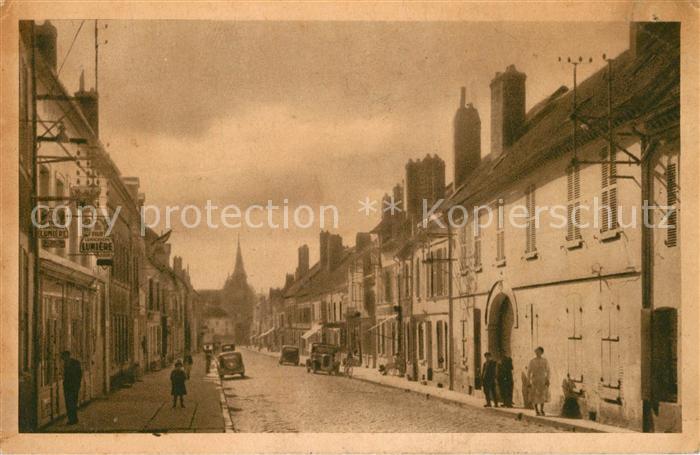 Villeneuve-l Archeveque Rue de la Republique et Eglise Notre Da