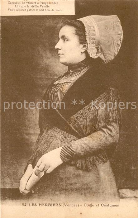 Les Herbiers Coiffe et Costumes