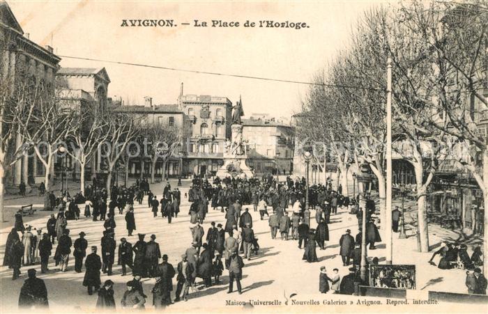 Avignon Vaucluse La Place de l Horloge