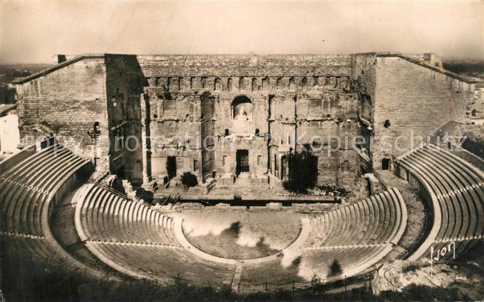 Orange Vaucluse Ensemble de l’interieur du Theatre antique