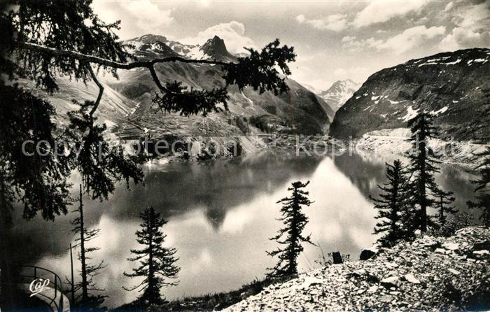 Tignes Le Lac du Barrage la Sassière et l'Iseran Alpes Francaises