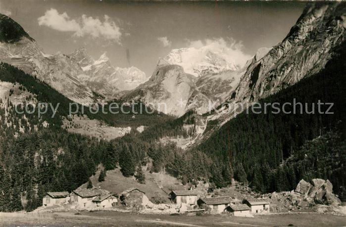 Pralognan-la-Vanoise Village de Chollière et Massif de la Vanoise Alpes Francais