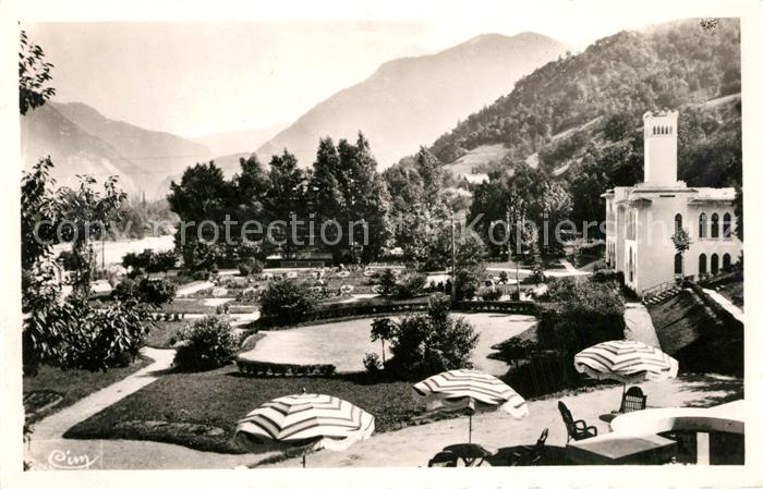 La Lechere les Bains Etablissement Thermal et son parc