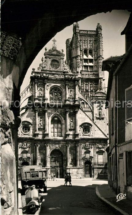 Auxerre Eglise Saint Pierre