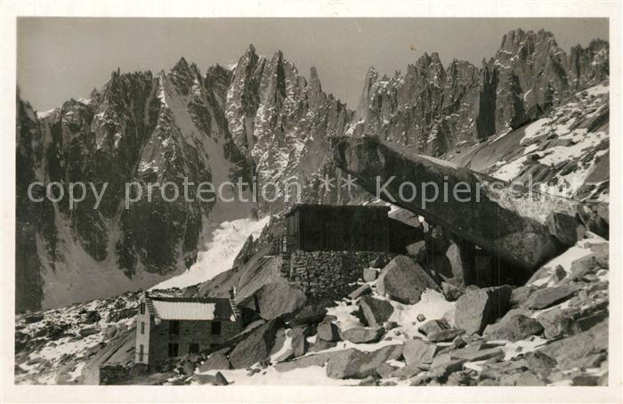 Chamonix Refuges du Couvercle et les Aiguilles d