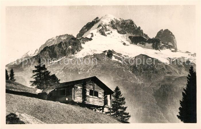 Trelechamp Chalet et l'Aiguille Verte