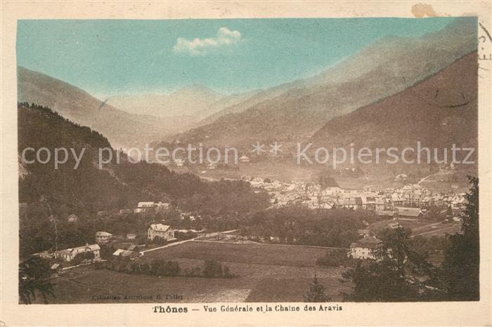 Thones Vue Generale et la Chaîne des Aravis Alpes