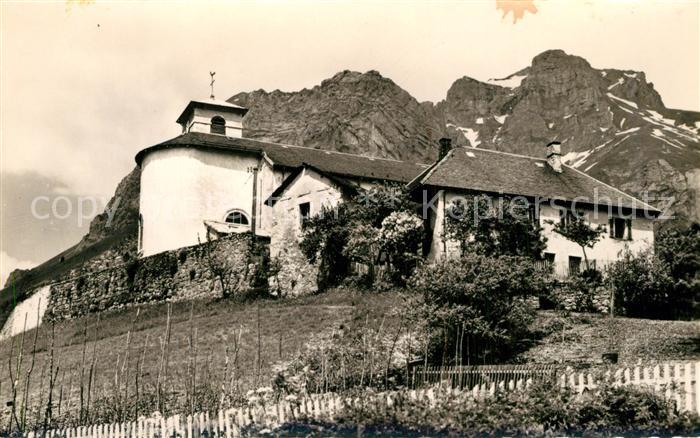 Montmin Eglise et la Tournette Mamelon vert Alpes